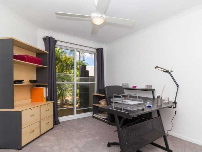properties Image